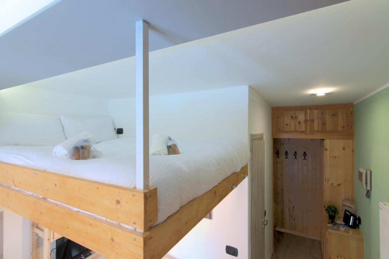 Casa Pino- Loft Con Giardino Magnolta Apartment Aprica Bagian luar foto