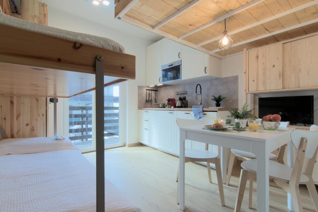 Casa Pino- Loft Con Giardino Magnolta Apartment Aprica Bagian luar foto